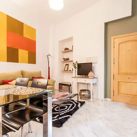 Deluxe Galindo Apartment